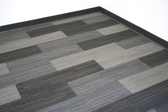 carpet tiles vs broadloom carpeting